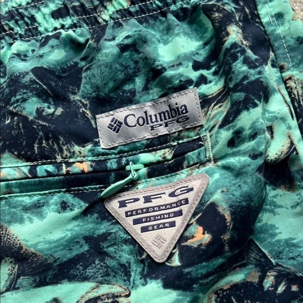 Columbia PFG Swim Trunks Large Green Fish Print Performance Fishing Gear 6in L‎